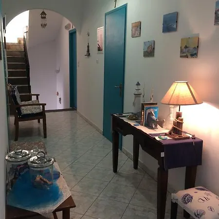 Dora Apartament Páros