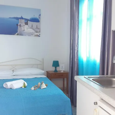 Dora * Parikia (Paros)