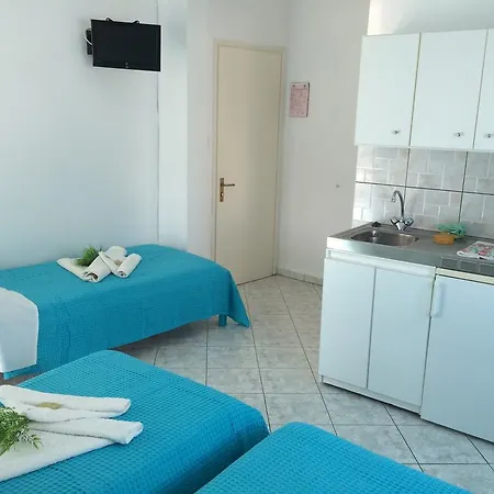 Dora Parikia (Paros)