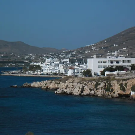 Dora Parikia (Paros)