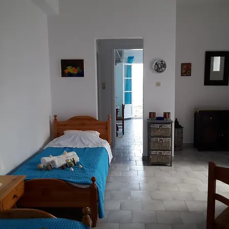 Dora * Paro